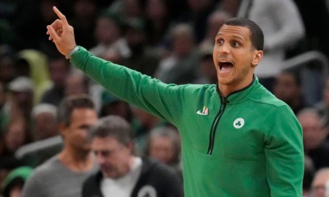 NBA直播-多位助教离开且尚无新援加入 马祖拉变光杆司令