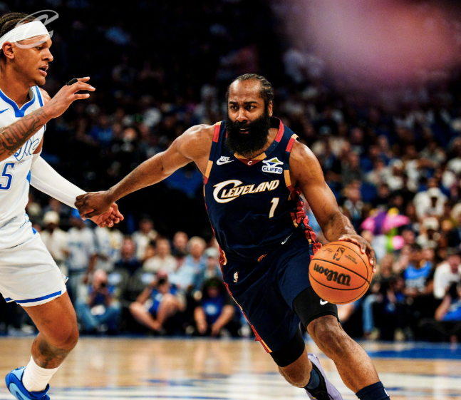 爆大冷!骑士无缘13分大逆转:全场开心欢呼,哈登空砍30+6+8